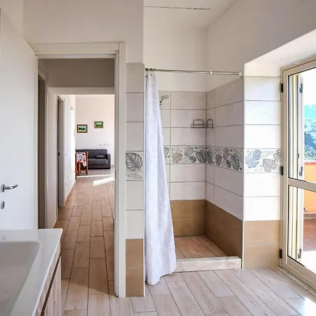 Splendido Con 2 Da Letto A Appartamento Ricadi